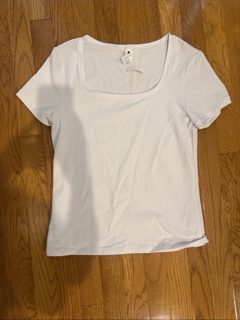 Yogalicious White Scoop Neck Short Sleeve Tee Top